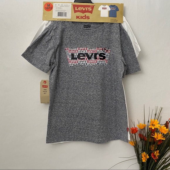 Levi’s Youth’s 2-pack Crew Neck T-Shirt, NWT - Picture 2 of 2